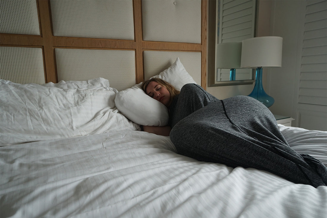 Listening to Music While Sleeping: What Habits Can Help You Get Deep Sleep?