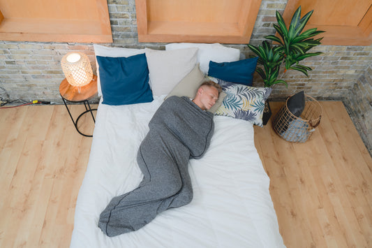 Why Does My Body Get So Hot At Night: The Science of "Sleeping Hot"