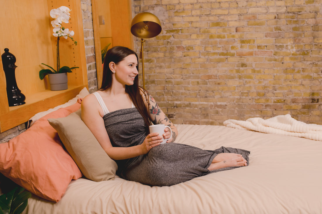 Wearable Blanket: Lounging Gift That Hugs Back