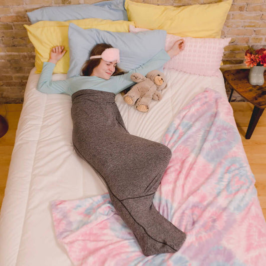 Personalized Grey Oversized Huggie Hoodie Blanket - Classic Comfort